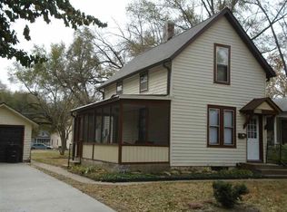 1215 Colorado St, Manhattan, KS 66502