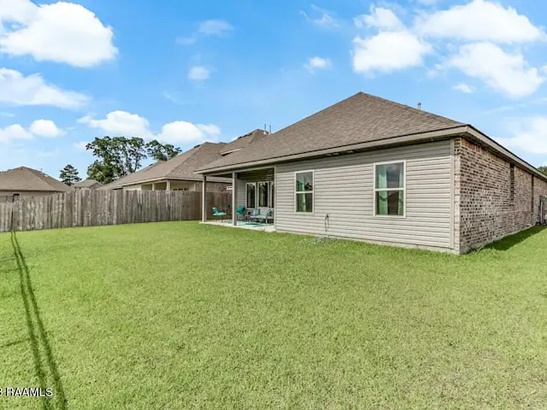 406 Starlight Dr — Photo 19