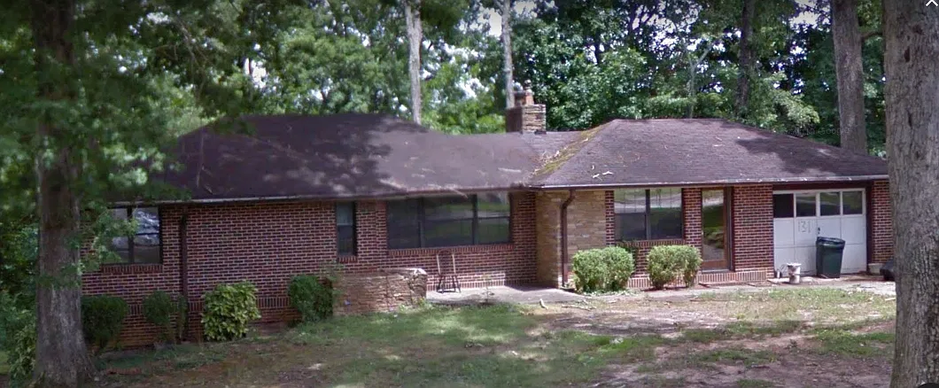 131 Tower Heights Rd — Photo 1