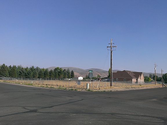4th image of 2955 Sagecrest Dr