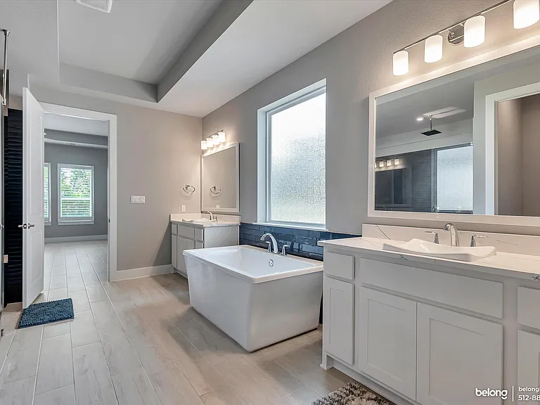 318 Prairie Clover Dr — Photo 50