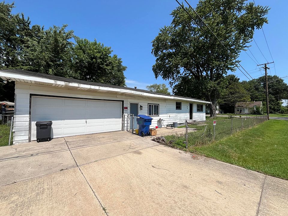 1st image of 1055 Maynard Dr