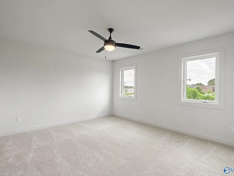 2512 Freeman Rd — Photo 21
