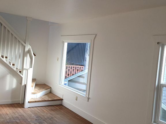 4th image of 947 S Sheridan Ave #B