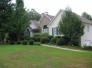 49 Peppermill Dr, Cartersville, GA