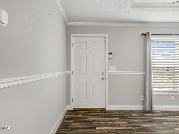 3rd image of 508 N Berthe Ave