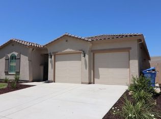 1051 Forkleaf Dr, Manteca, CA 95337