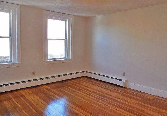 4th image of 260 Washington St #37