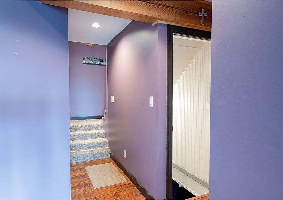 61st image of 4550 Southgate Rd