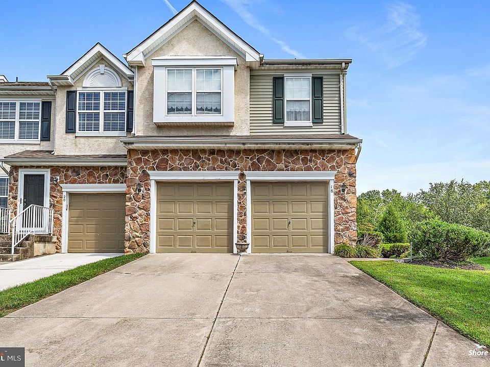 1st image of 18 Hearthstone Ln