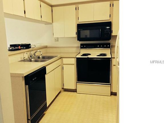 4th image of 533 Oceanview Ave