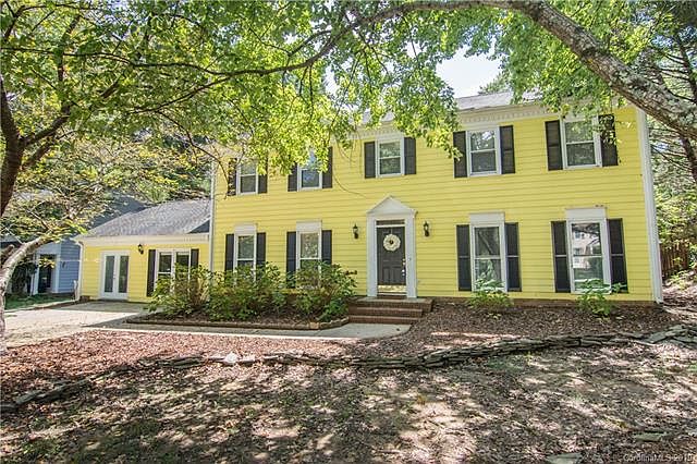 2nd image of 2609 Briar Ridge Dr