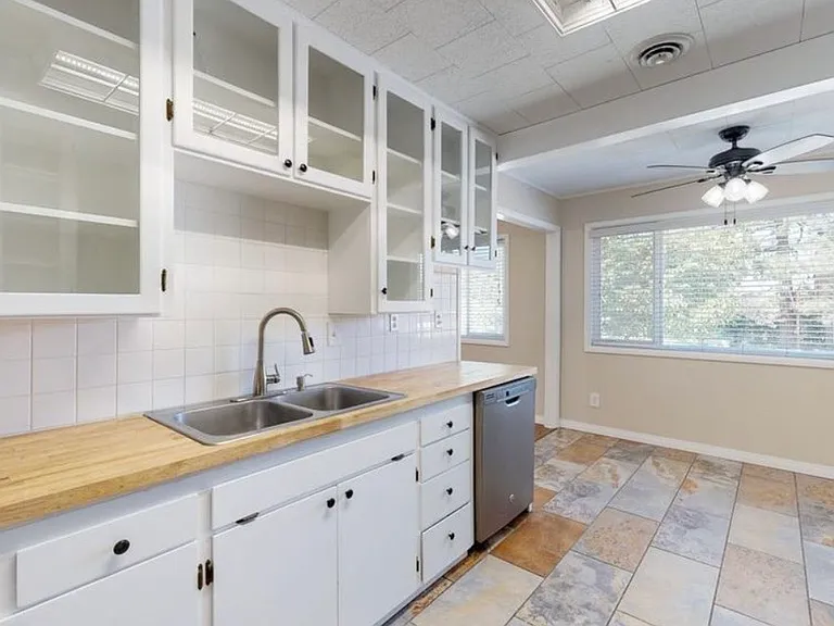 2202 W 7th Ave #A — Photo 12
