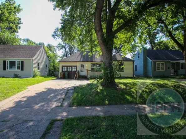 2409 Washington St, Bellevue, NE 68005