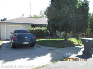 861 Azalea Way, Vacaville, CA 95688