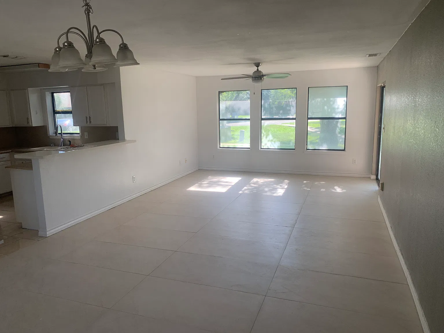 2 bed, 1293 sqft, $1,500 — Photo 3