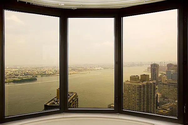 Rented by R New York | media 37