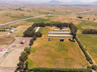 4510 N Riverbend Ave, Sanger, CA 93657