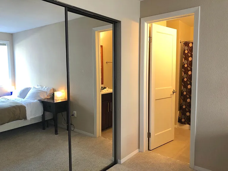 523 11th Ave E #201 — Photo 8