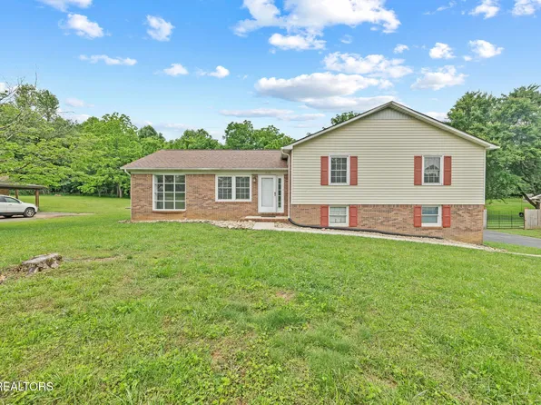 1036 Hawthorn Dr, Cookeville, TN 38501