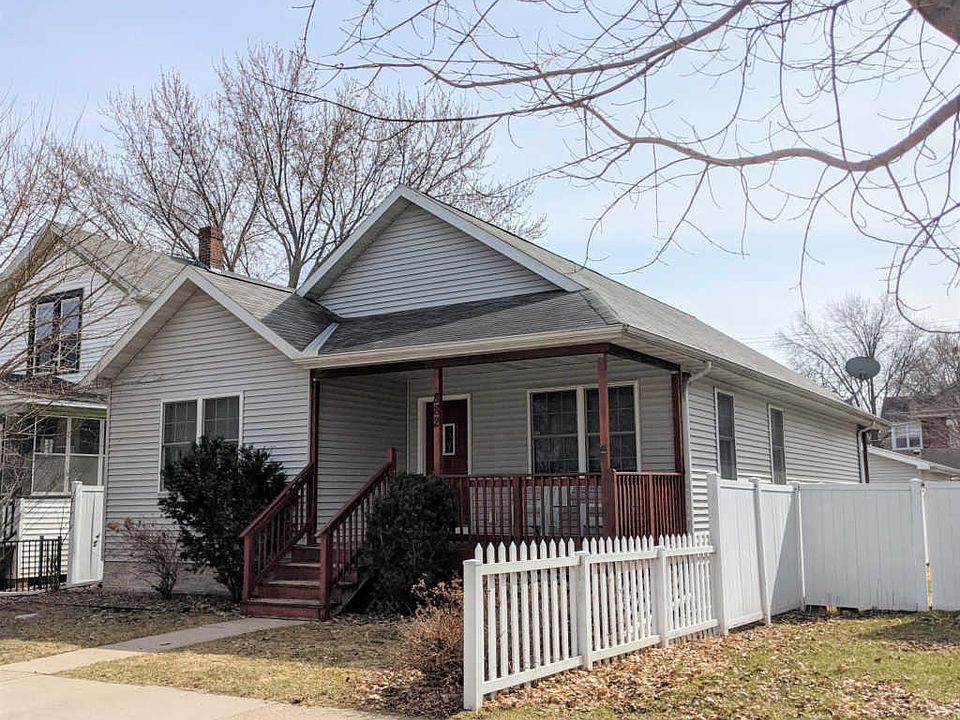 1st image of 882 Palace Ave