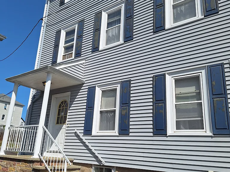 53 Oxford St #3 — Photo 2