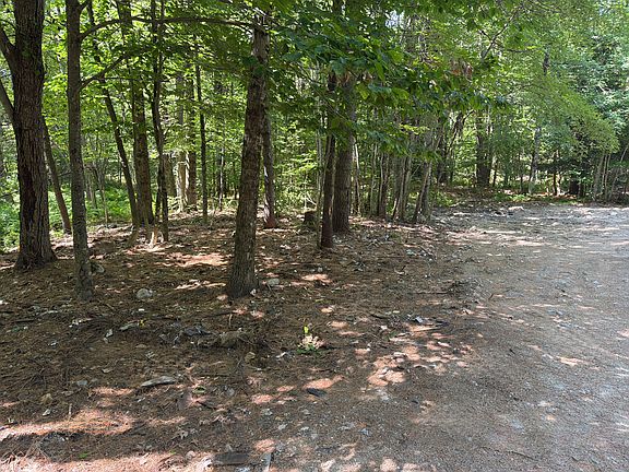 4th image of 112 Douglas Hill Road