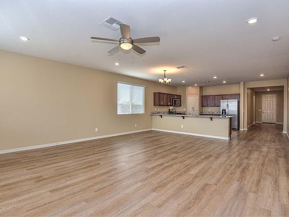 5th image of 27179 N 172nd Ave