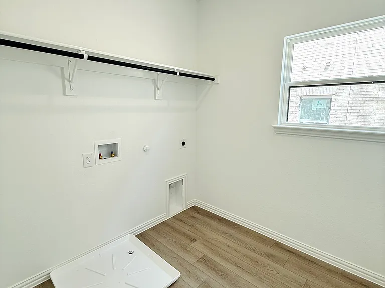 1225 Doris May Dr — Photo 19