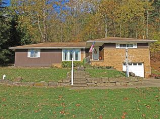 5017 Kings Creek Rd, Weirton, WV 26062
