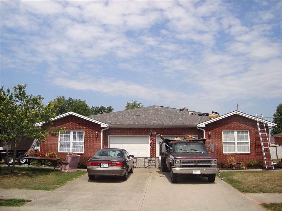 2nd image of 803 Emma Dr #805