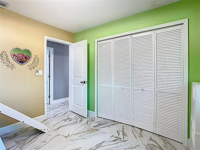 10704 Donbrese Ave — Photo 28