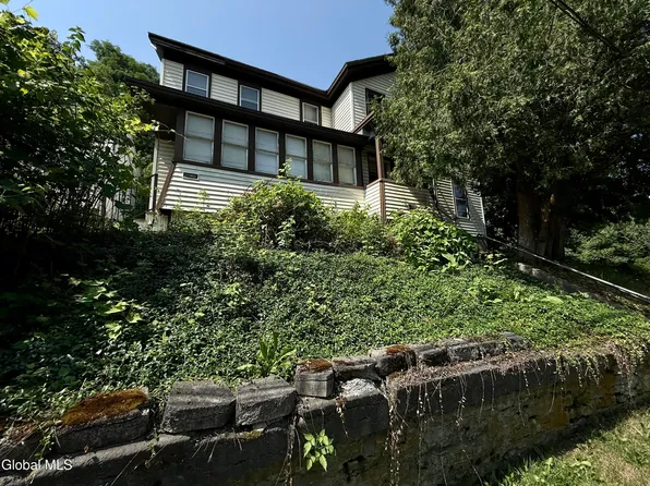 267 Cleveland Avenue, Amsterdam, NY 12010
