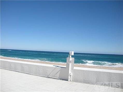 NEARBY BEACH