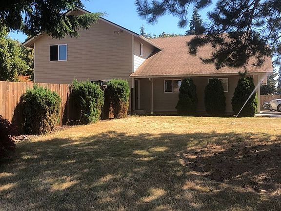 2nd image of 4921 NE 131st Ct #A