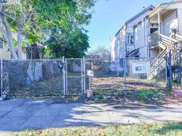 1011 Willow St, Oakland, CA 94607