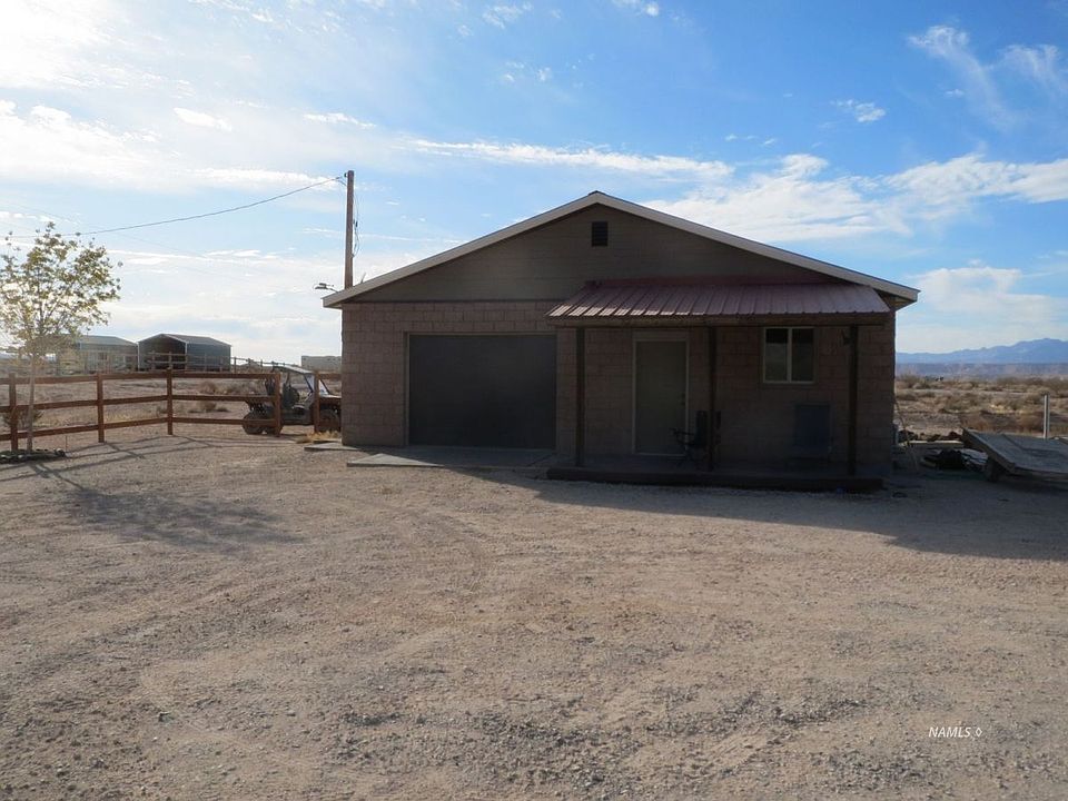 1st image of 1135 E Chaparral Dr