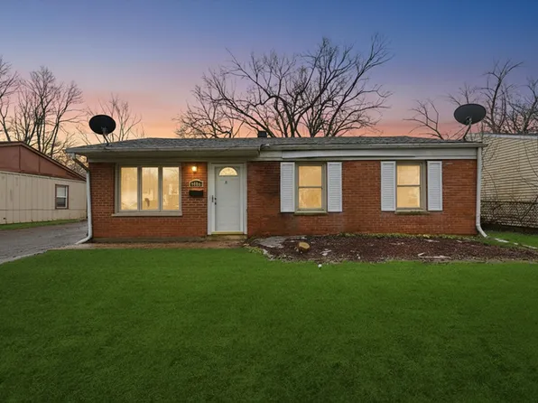 2016 215th Pl, Sauk Village, IL 60411
