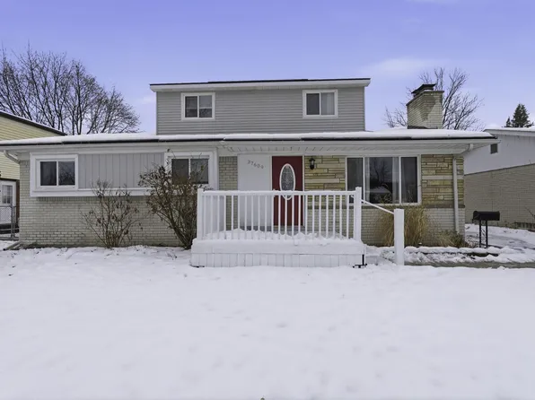 37609 Westvale St, Romulus, MI 48174