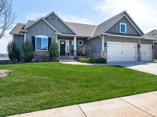 2714 N Curtis St, Wichita, KS 67205