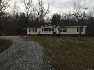 1189 Flippen Rd, Powhatan, VA 23139