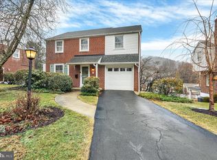 16 E 34th St, Reading, PA 19606