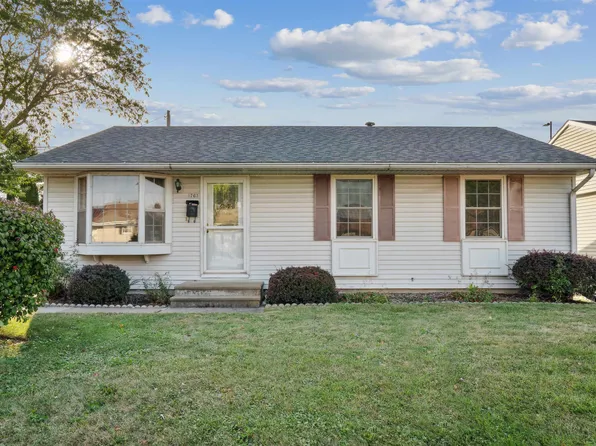 1763 Vizaleea Dr, Dubuque, IA 52002