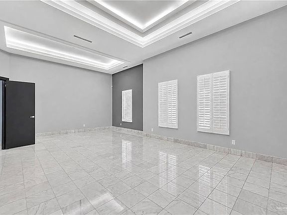 5th image of 5606 N 6th Ln