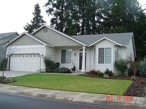 1st image of 8901 NE 20th Pl