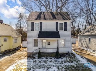 2637 Oak Grove Pl, Toledo, OH 43613
