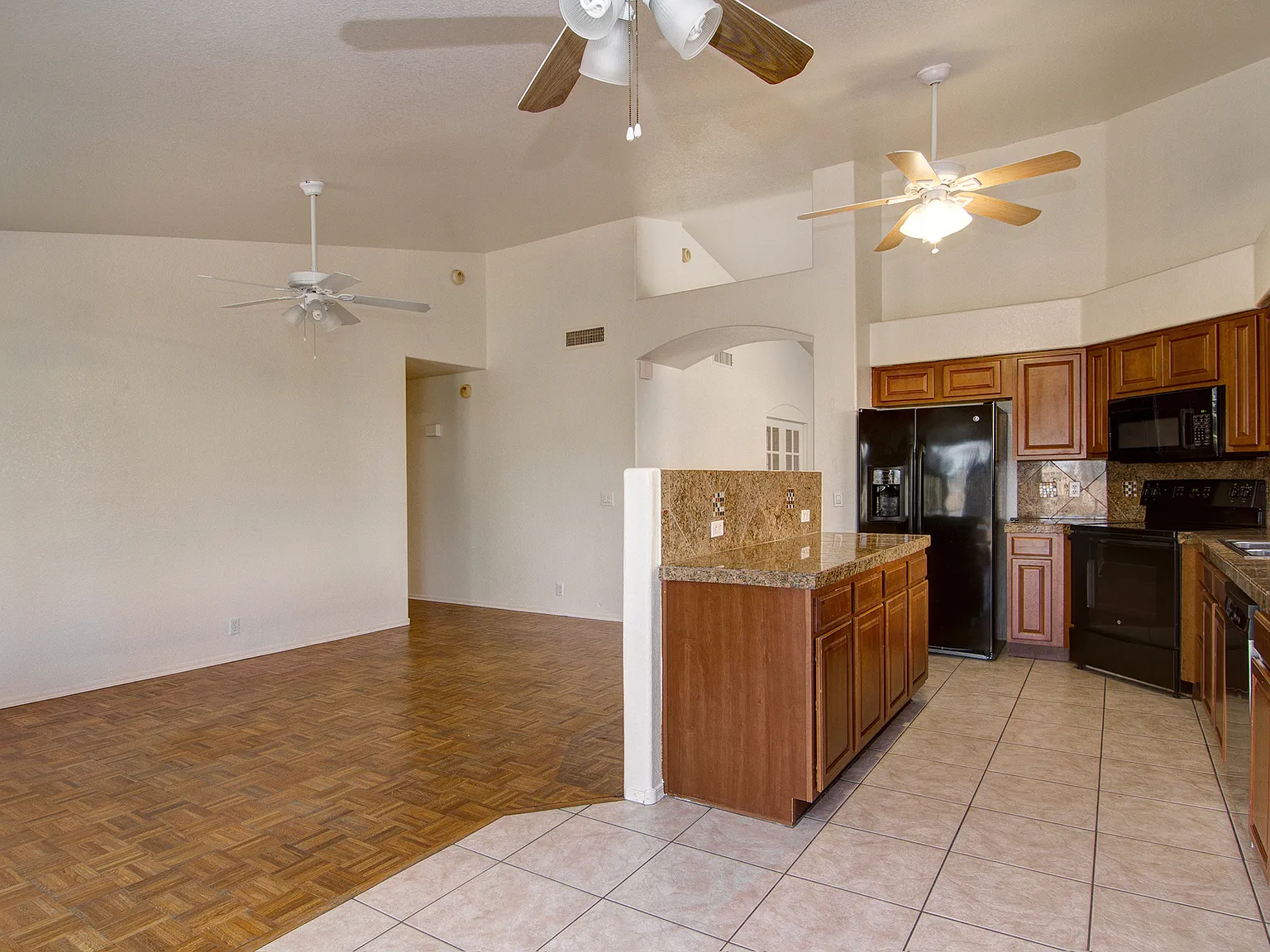 Palo Verde Homes - 6607 89th Ave — Photo 4