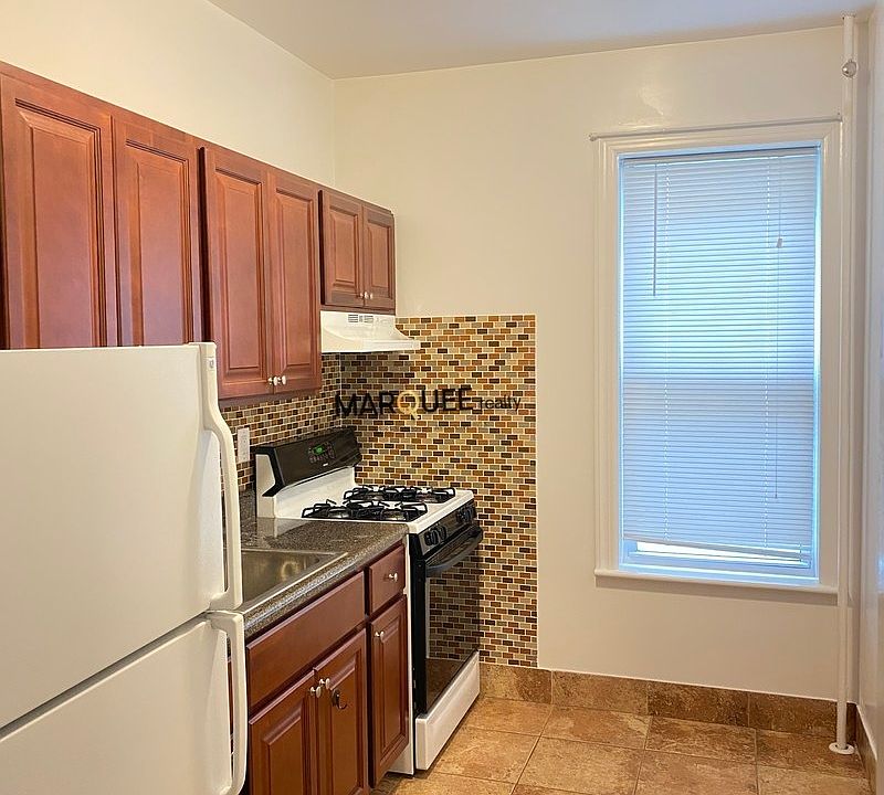 1st image of 25-68 37th St #9R