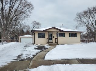 8401 19th Ave, Kenosha, WI 53143