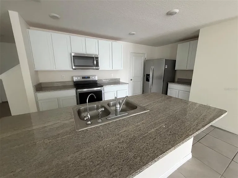 12153 White Cypress Pl — Photo 3